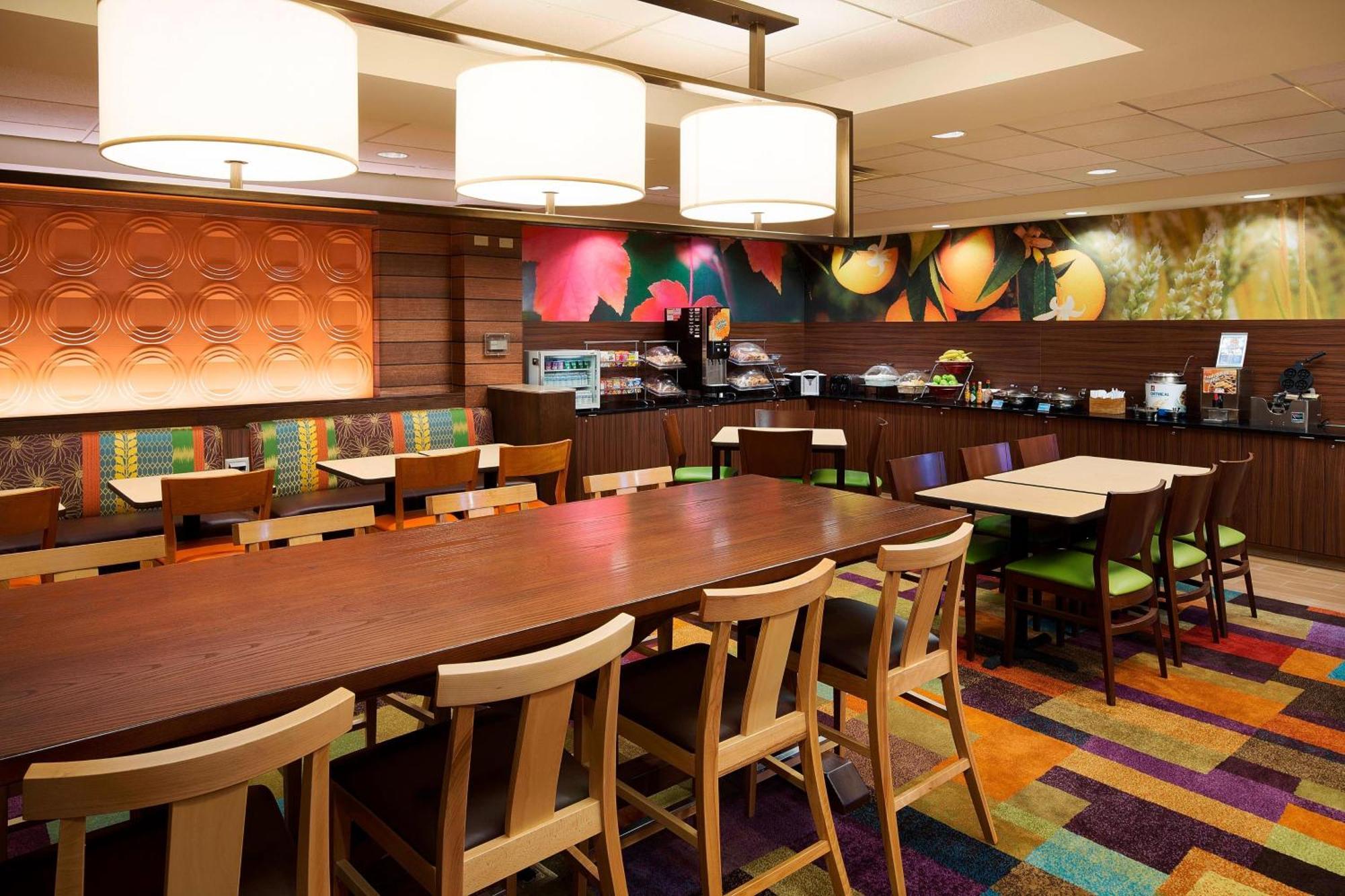 Fairfield Inn & Suites Chicago Midway Airport Bedford Park Buitenkant foto
