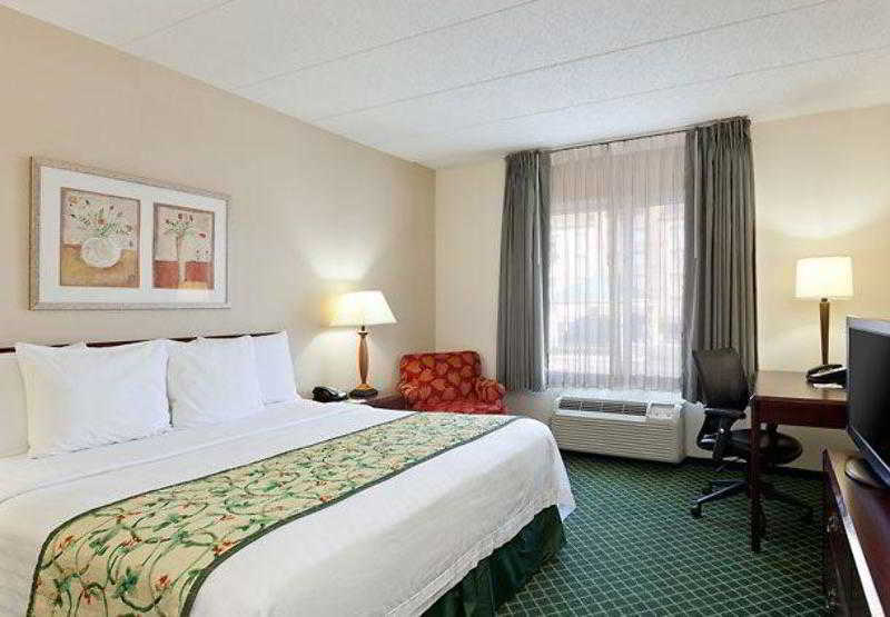 Fairfield Inn & Suites Chicago Midway Airport Bedford Park Kamer foto